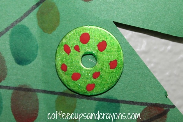 Make a Christmas Wreath Ornament out of a Washer
