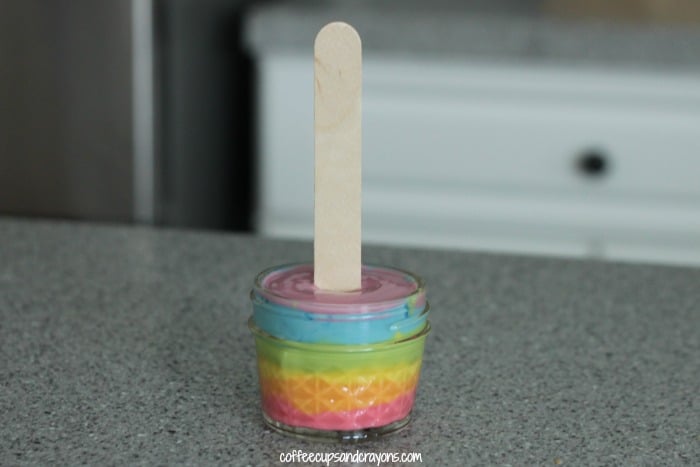 Snack-Rainbow para niños yogurt Pops